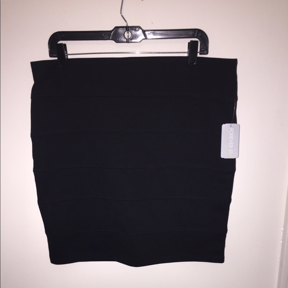 Forever 21+ skirt